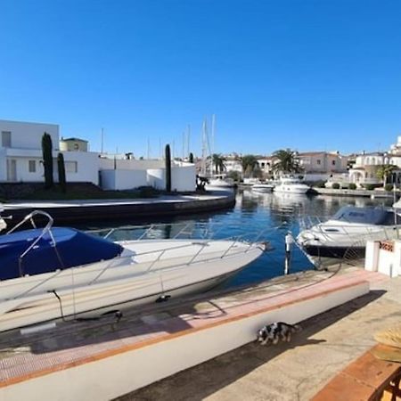 Appartement Terrasse Emplacement N° 1 Empuriabrava Bagian luar foto